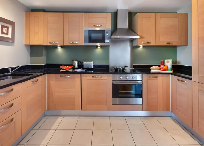 Aparthotel Marlin Aldgate Tower Bridge London